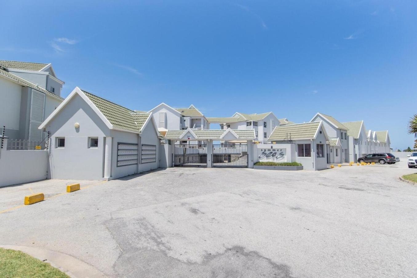 Luxury On The Beach Port Elizabeth Eksteriør bilde